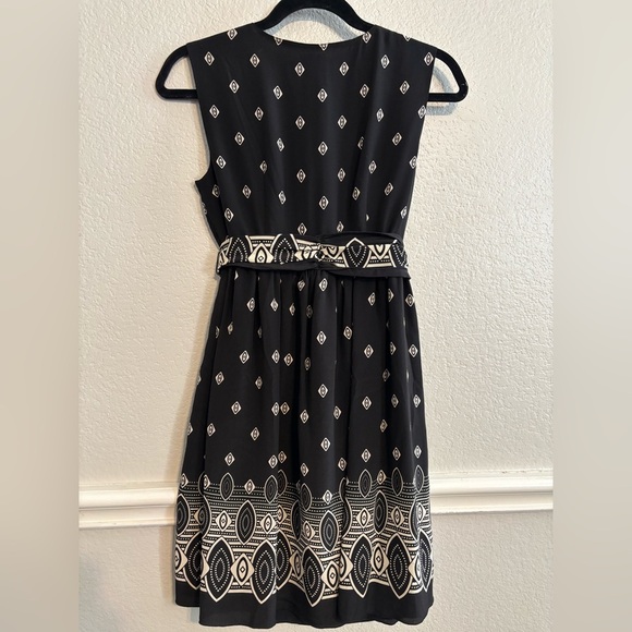 Anna Sui for Target Silk Belted Wrap Black & Cream Dress size Small - Picture 6 of 6